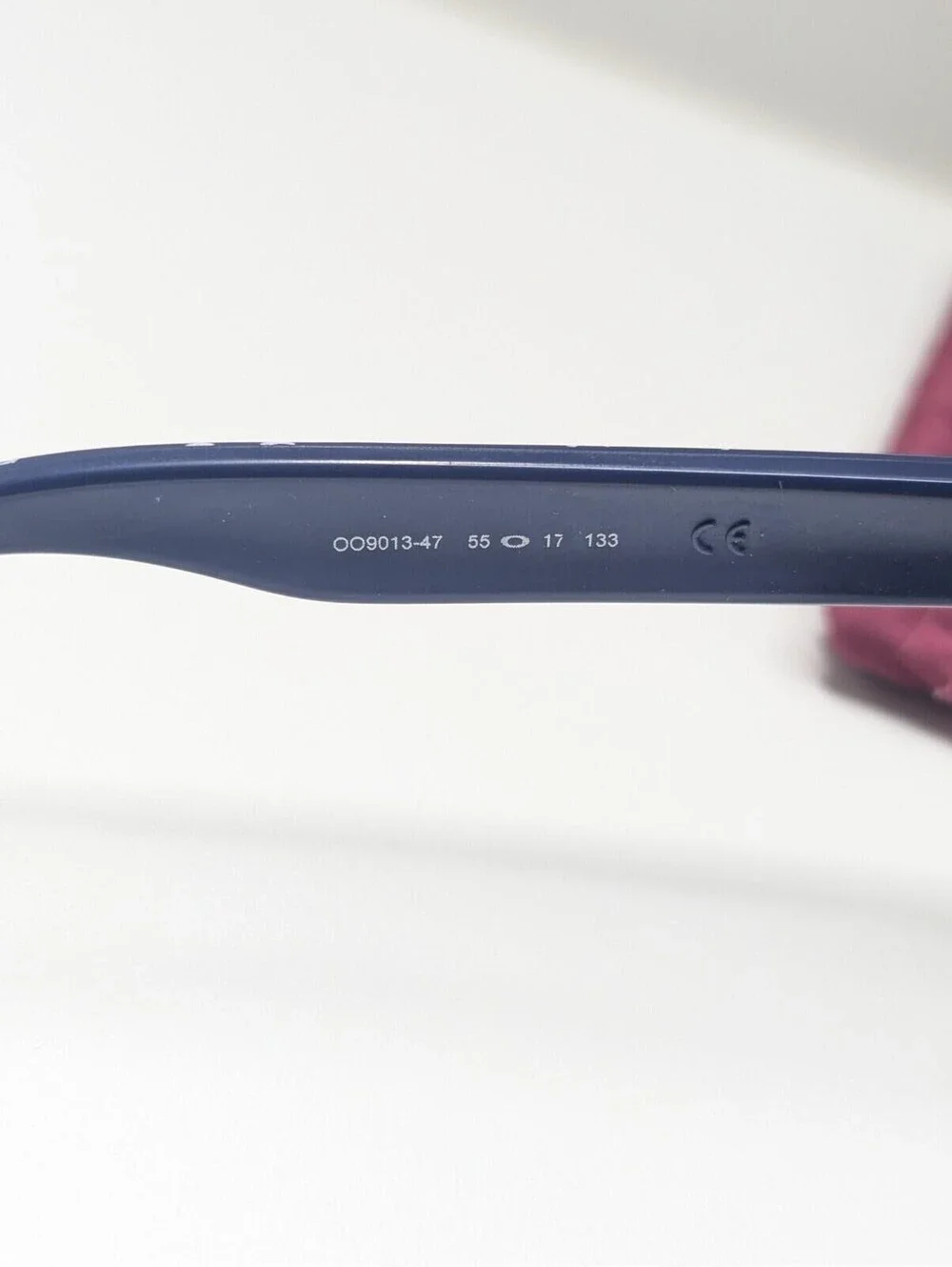 Oakley Frogskins B-1B Blue w/ Sapphire Iridium Lenses OO9013-47 55-17-133